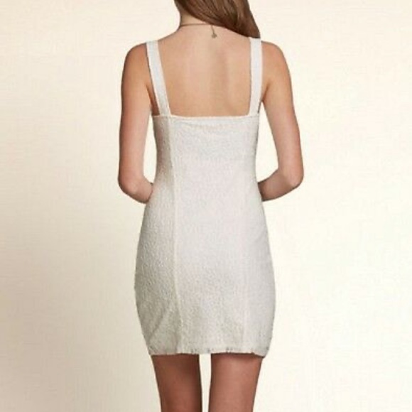 Mini Bodycon Lace Dress - Picture 7 of 8